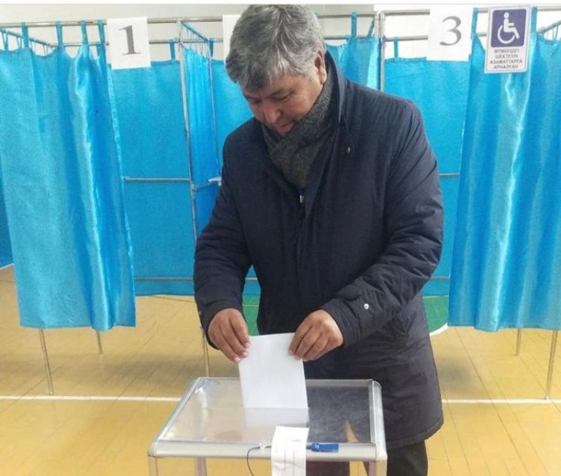 Аудандық маслихатының депудаты Алпысбаев Қалибек Демегенович дауыс берді