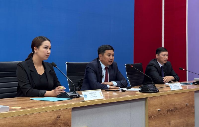 Жетісу өңірінде шегірткеге қарсы күрес жалғасуда: 32 мың гектардан астам аумақ өңделді